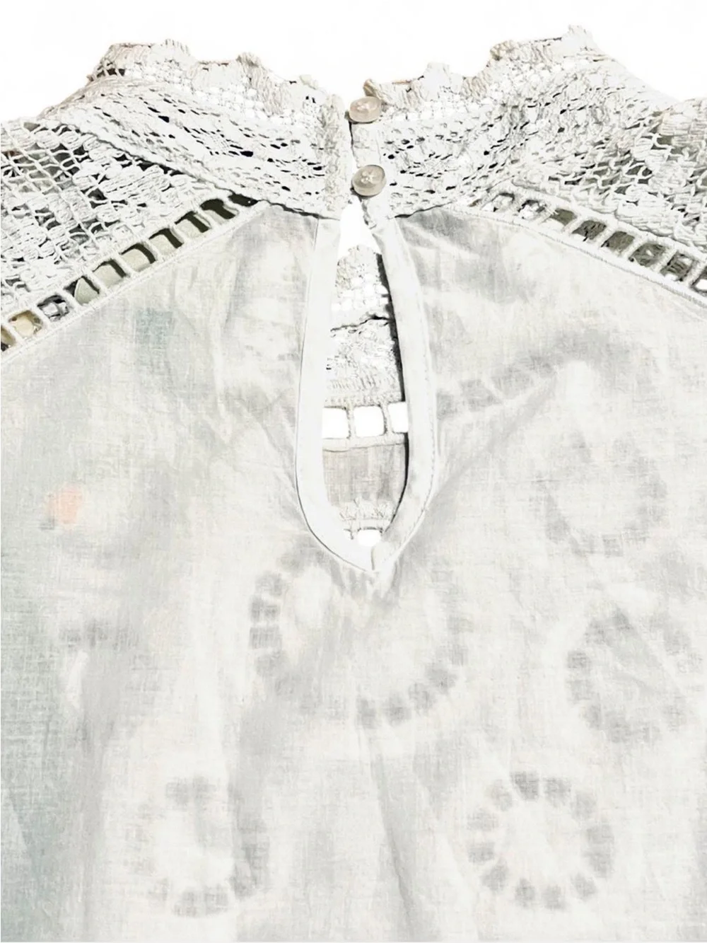 FARM Rio Cream Lace Crochet Puff-Sleeve Blouse